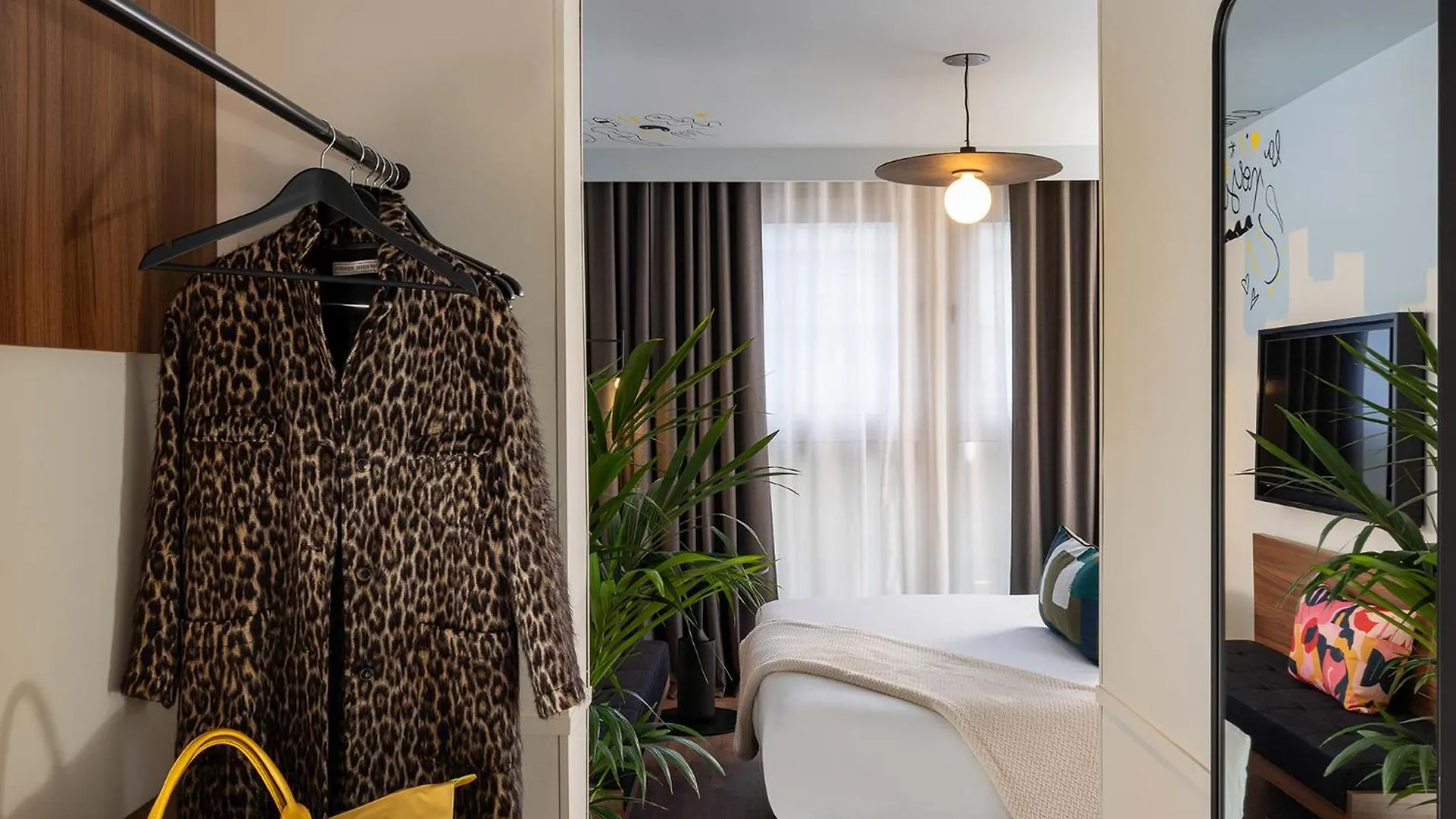 Arotel 4* Parijs