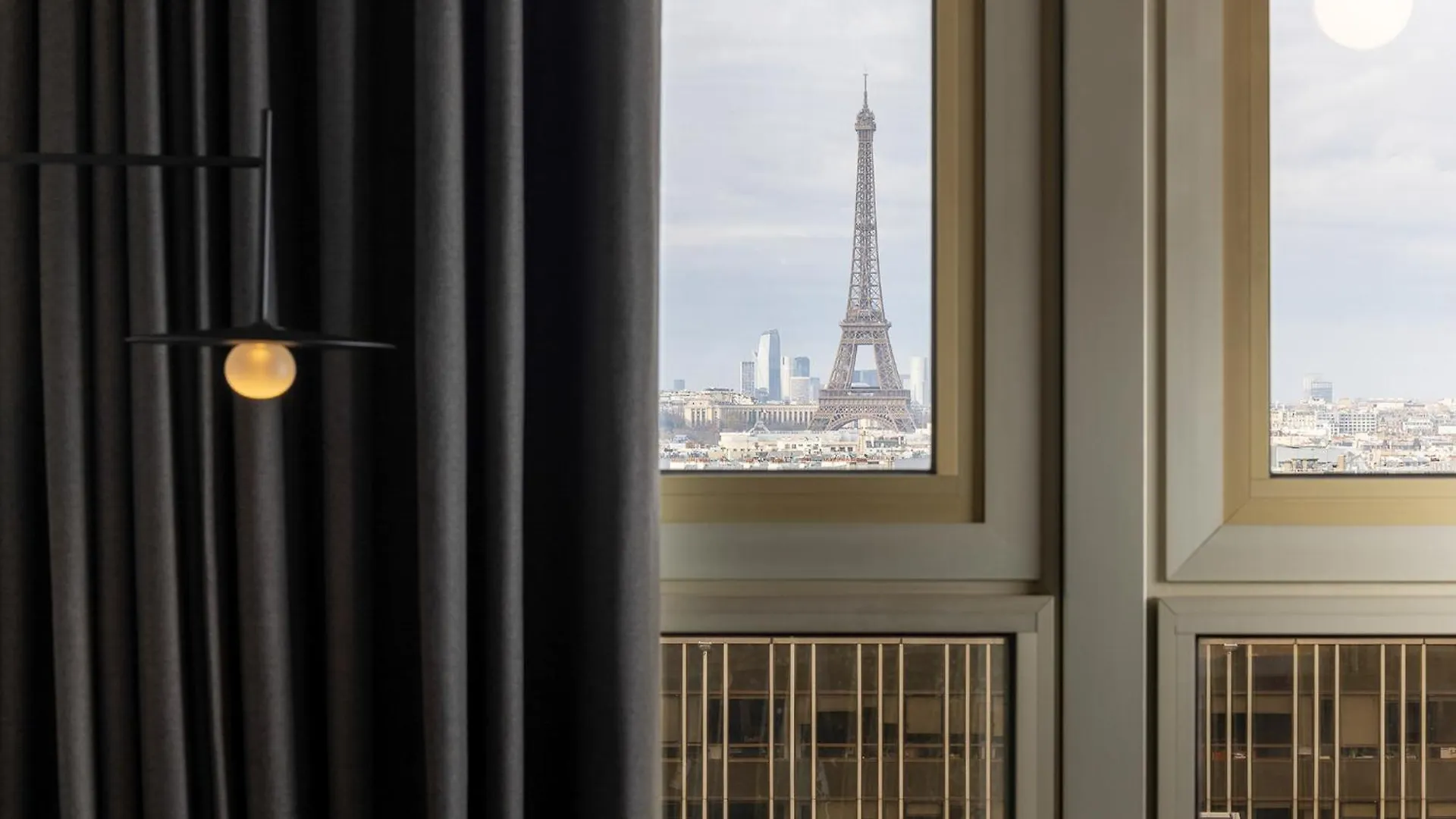 Les Artistes Paris