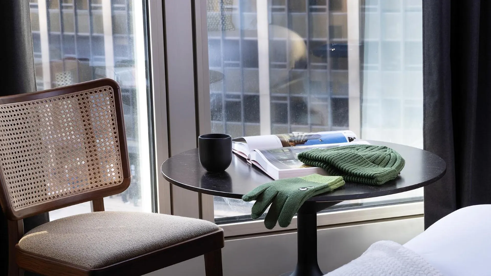 Hotel Les Artistes Parigi